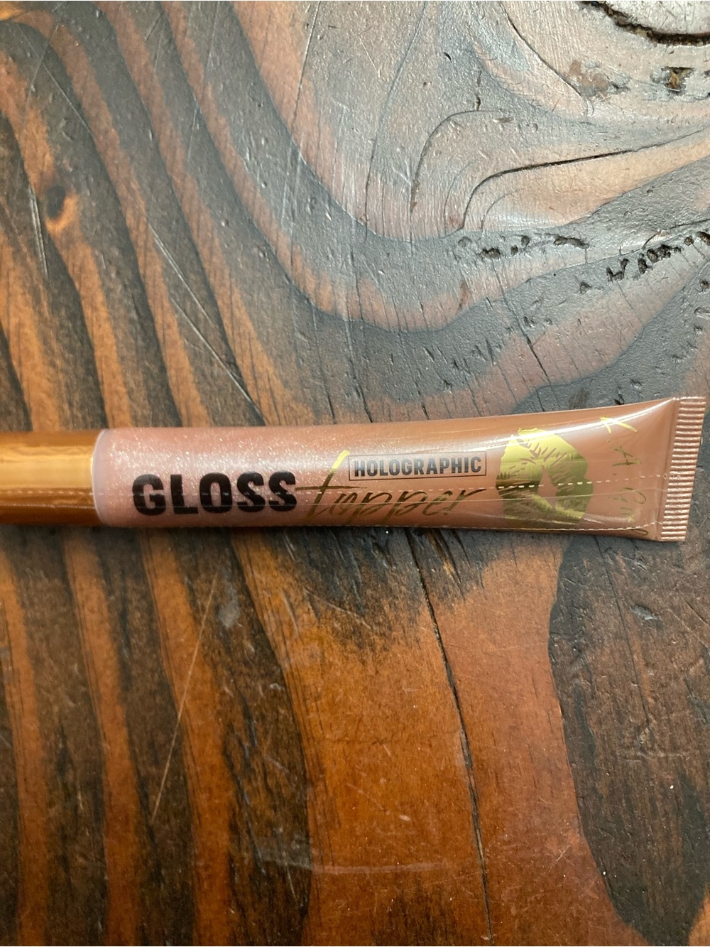 L.A Girl Shimming Lip Gloss